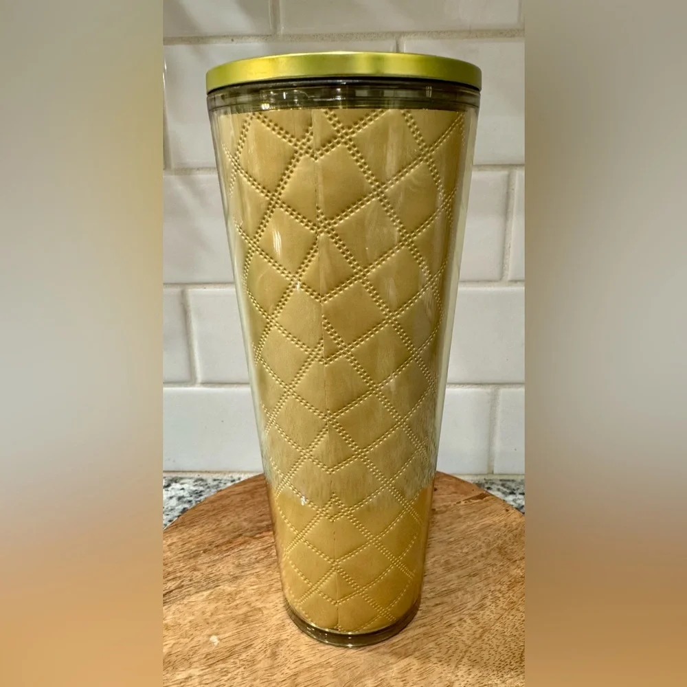 Starbucks Gold Diamond Pattern 2024 Holiday Tumbler‎
